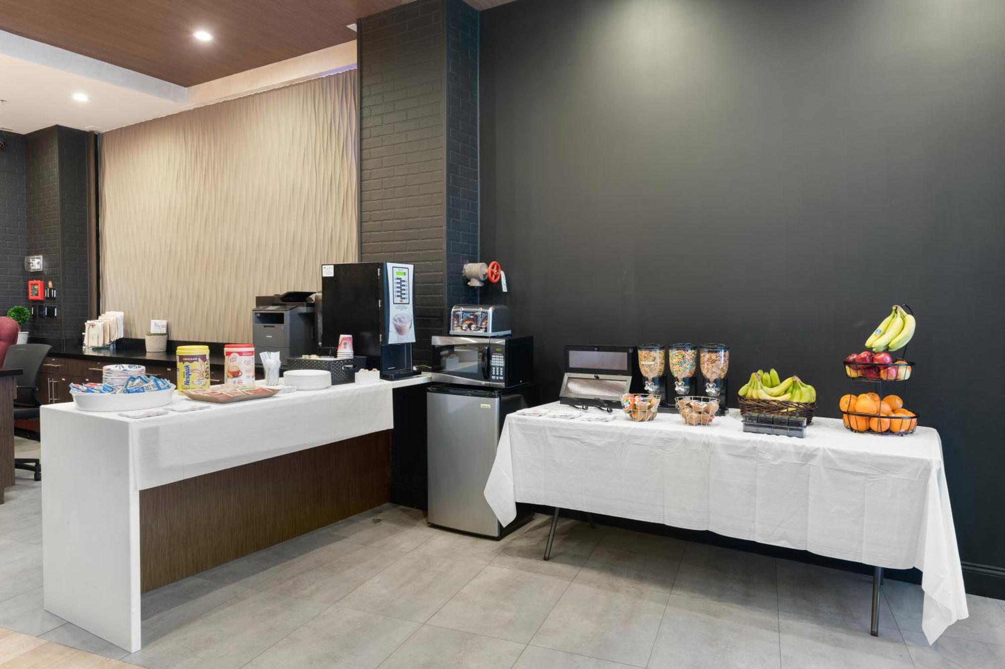 Quality Inn Center City Филадельфия Экстерьер фото