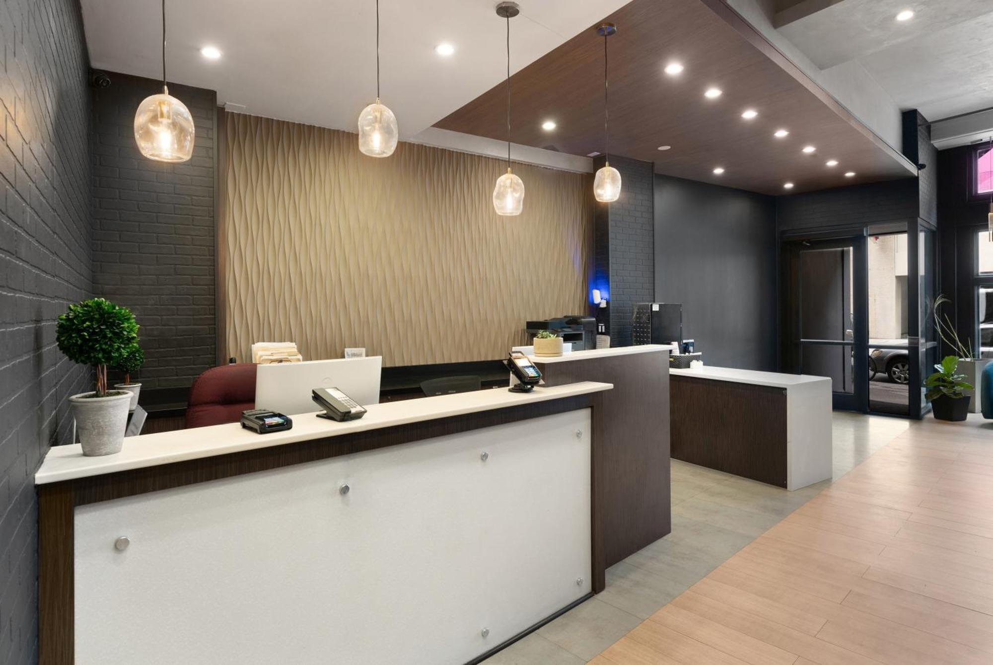 Quality Inn Center City Филадельфия Экстерьер фото