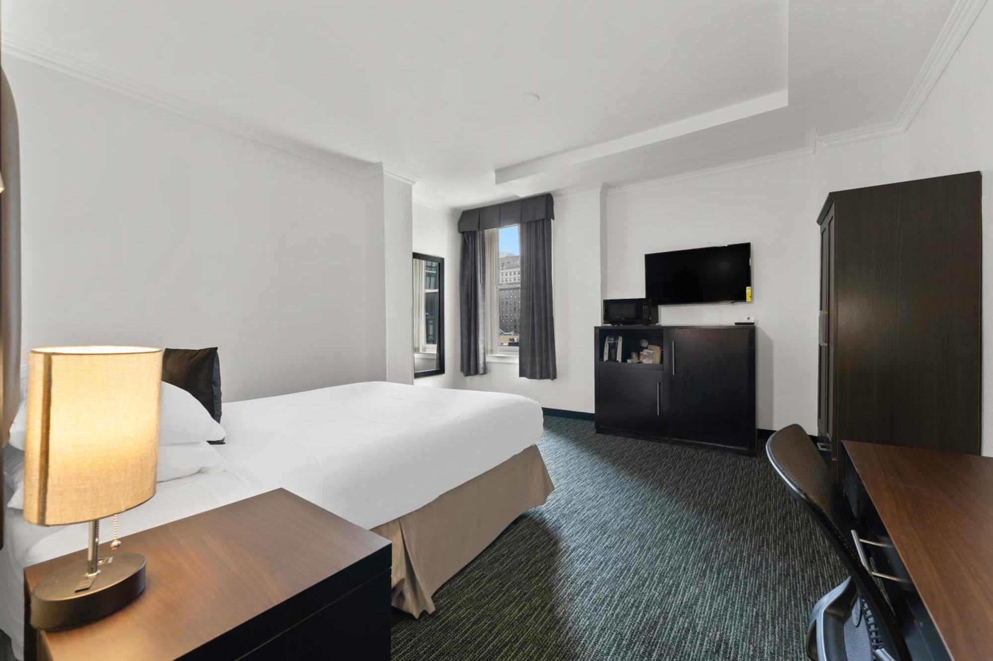 Quality Inn Center City Филадельфия Экстерьер фото