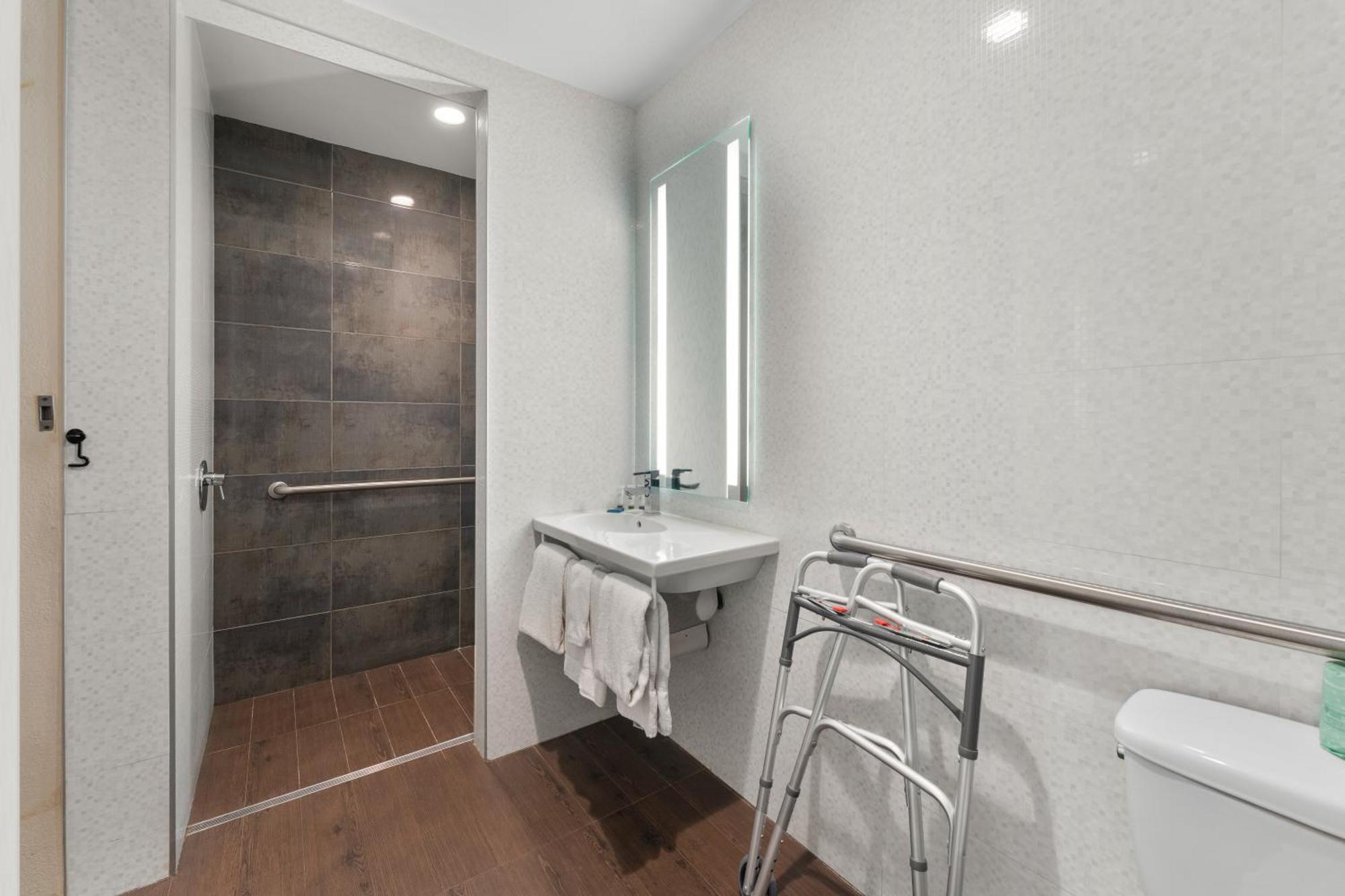Quality Inn Center City Филадельфия Экстерьер фото