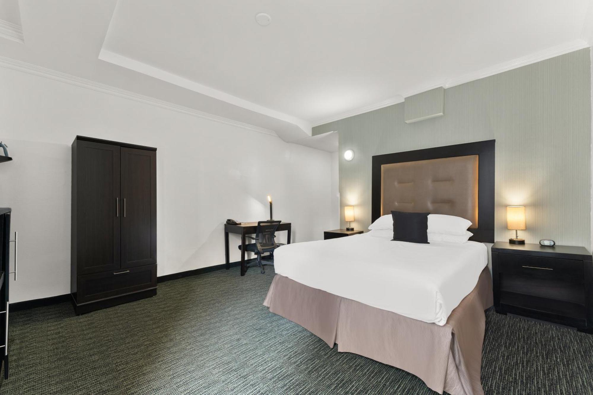 Quality Inn Center City Филадельфия Экстерьер фото