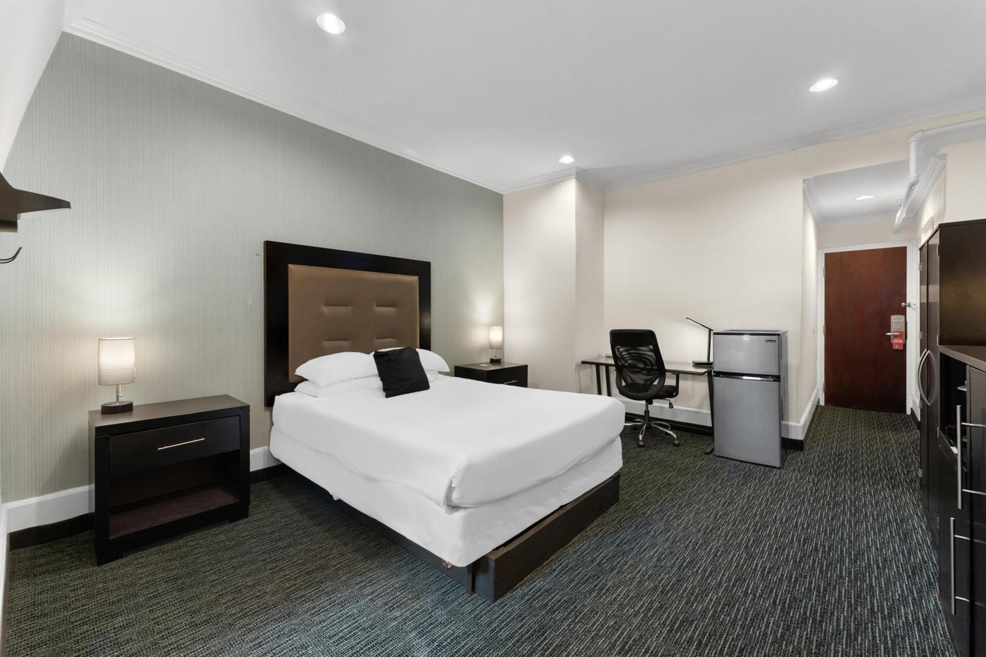 Quality Inn Center City Филадельфия Экстерьер фото