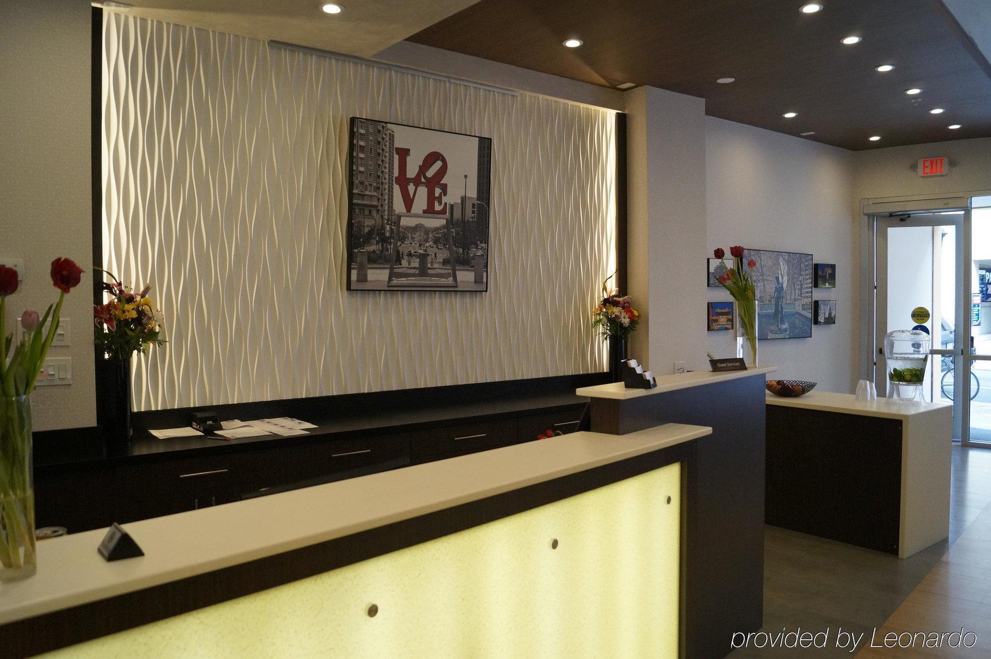 Quality Inn Center City Филадельфия Экстерьер фото